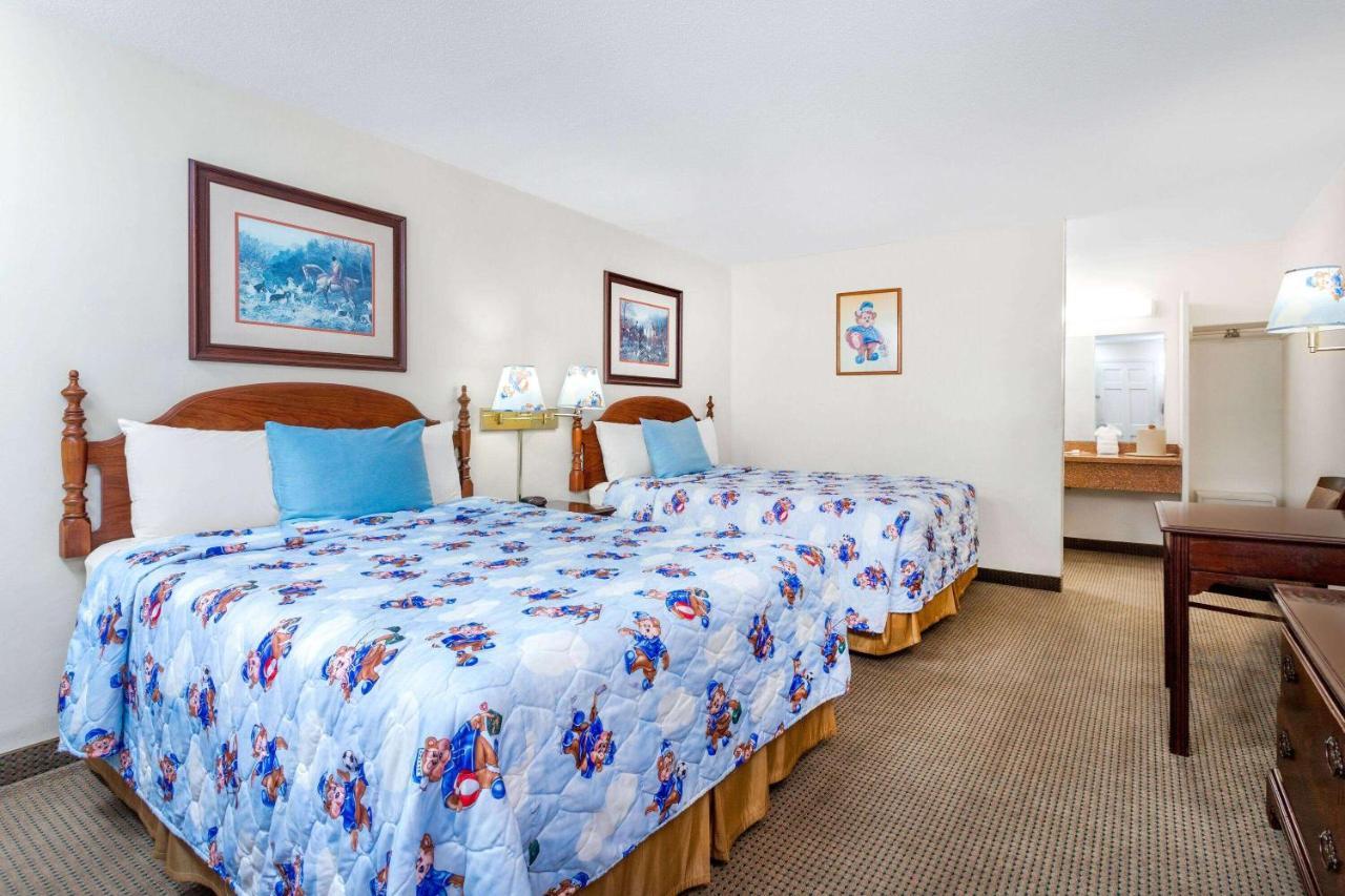 Travelodge By Wyndham Cape Cod Area West Dennis Ngoại thất bức ảnh