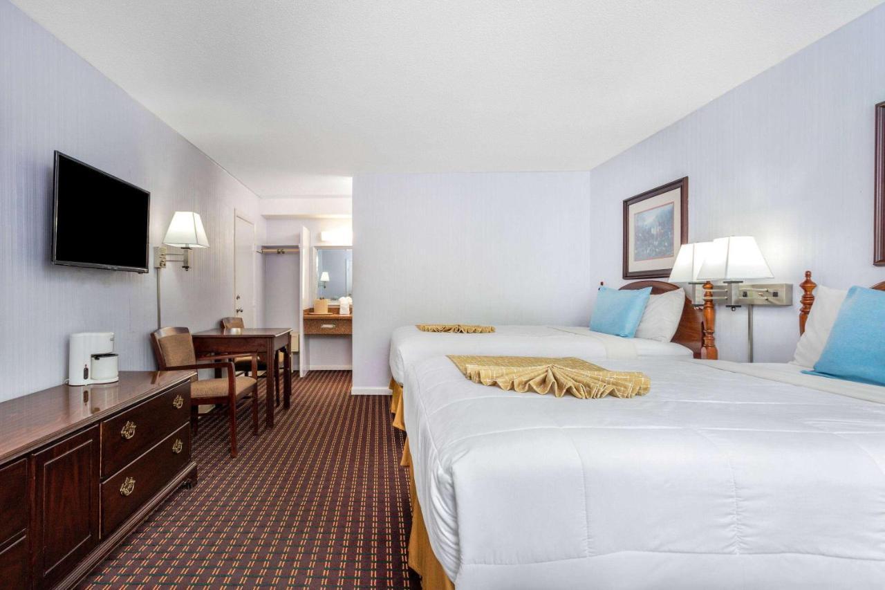 Travelodge By Wyndham Cape Cod Area West Dennis Ngoại thất bức ảnh